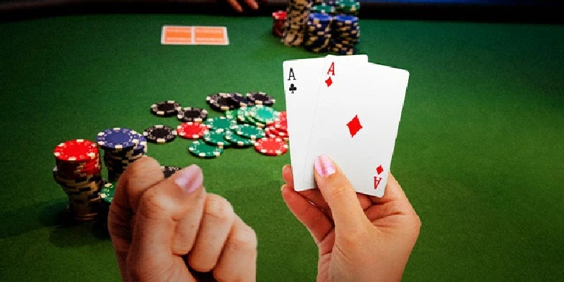 Hướng dẫn xác định bài lớn nhỏ khi chơi poker